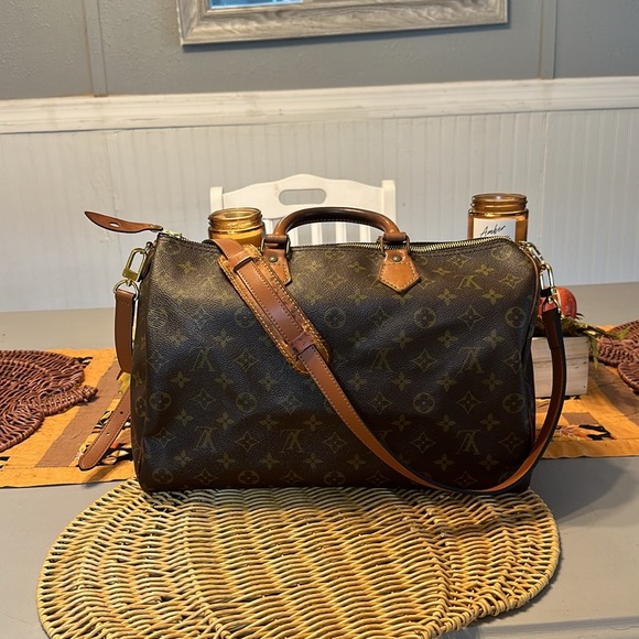 Louis Vuitton speedy 35 - Picture 1 of 11